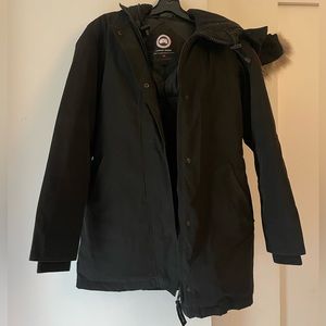 Canada Goose Victoria Park- Size XS